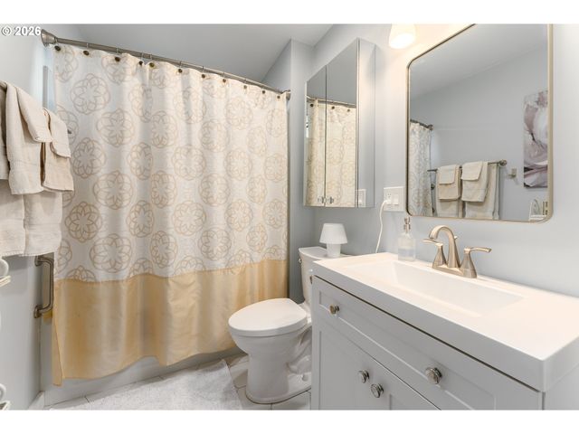 3425 Ne 33rd Ave, Portland, OR 97212