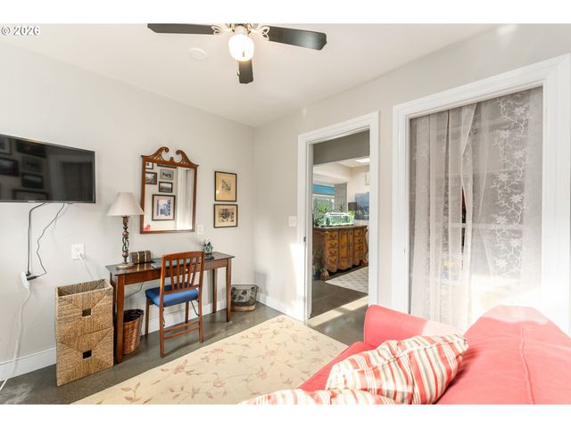 3425 Ne 33rd Ave, Portland, OR 97212