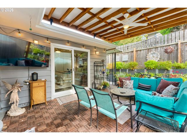 3425 Ne 33rd Ave, Portland, OR 97212