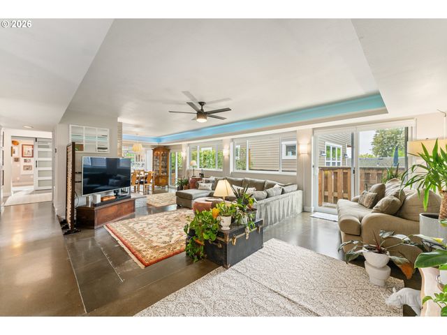 3425 Ne 33rd Ave, Portland, OR 97212