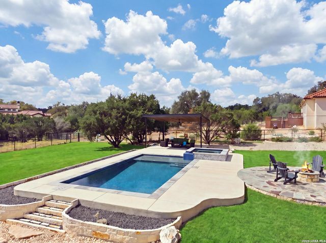 209 FLY LINE TRL, New Braunfels, TX 78132