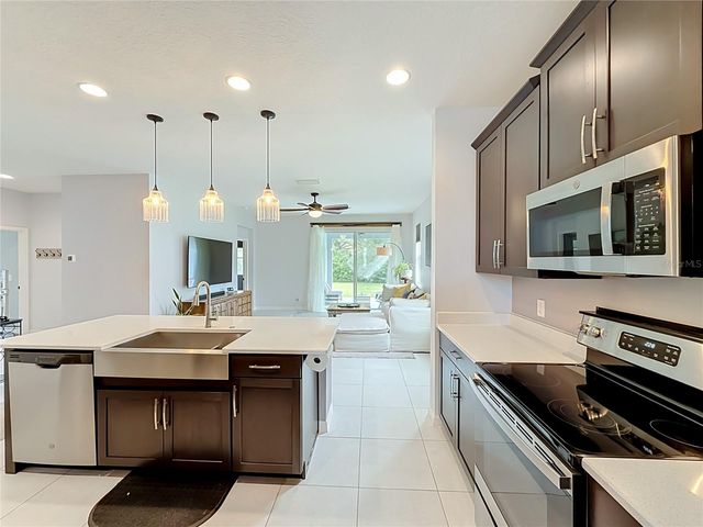 5516 WINDSONG OAK DRIVE, Leesburg, FL 34748