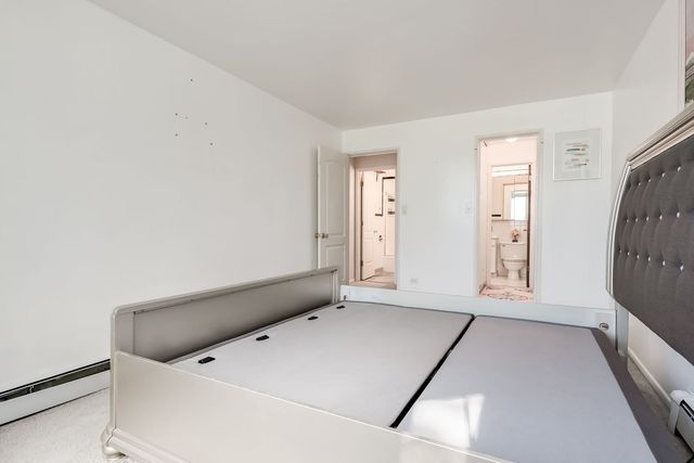 5510 LINCOLN Avenue 101, Morton Grove, IL 60053