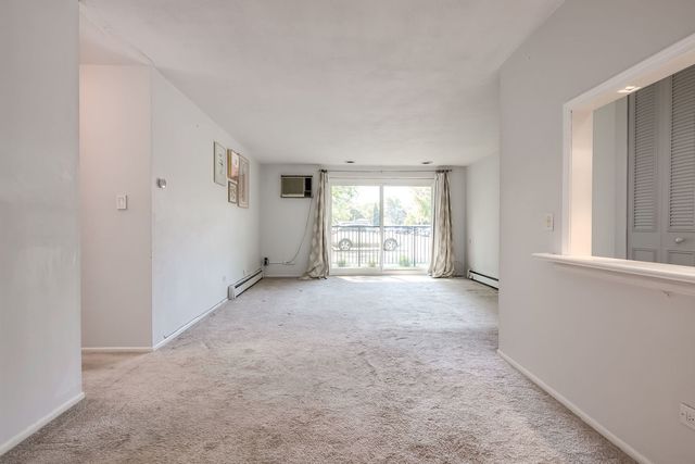 5510 LINCOLN Avenue 101, Morton Grove, IL 60053