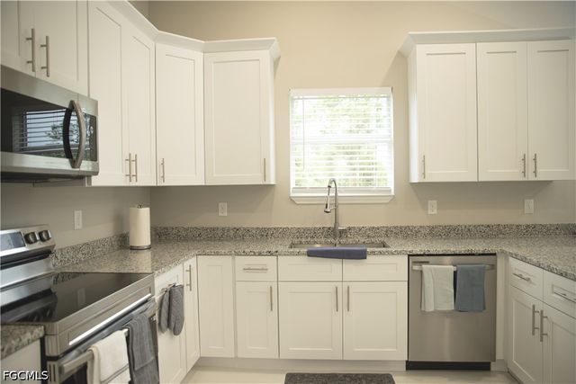 1226 Chrisholm ST, Lehigh Acres, FL 33974