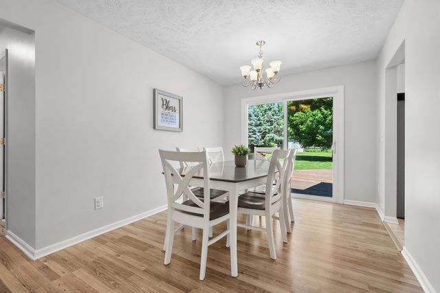 8146 N 27th Street, Richland, MI 49083