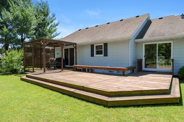 8146 N 27th Street, Richland, MI 49083