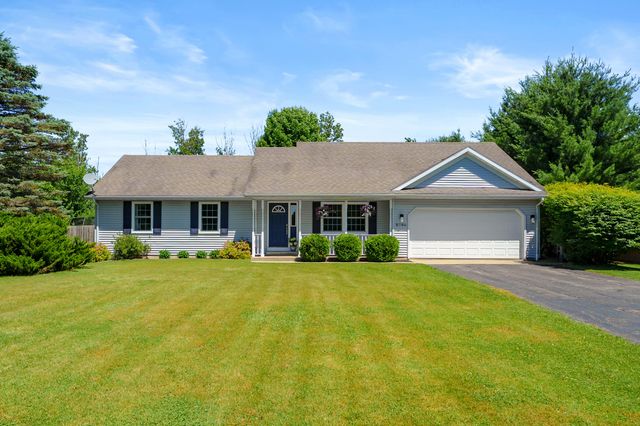 8146 N 27th Street, Richland, MI 49083