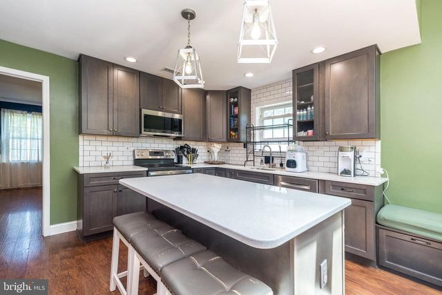 4 MAGNOLIA CT, Downingtown, PA 19335