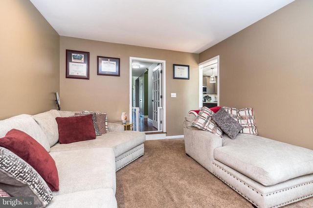 4 MAGNOLIA CT, Downingtown, PA 19335