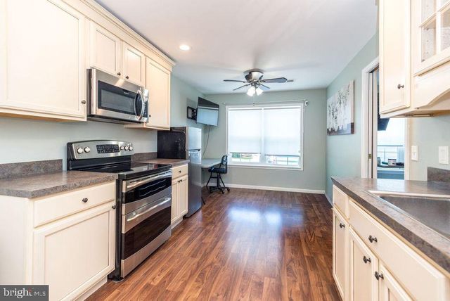 4 MAGNOLIA CT, Downingtown, PA 19335