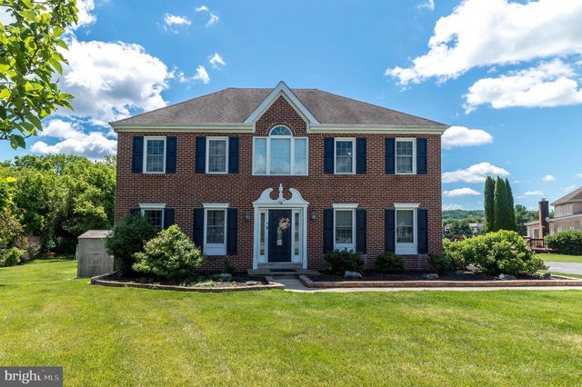 4 MAGNOLIA CT, Downingtown, PA 19335