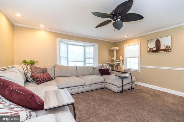 4 MAGNOLIA CT, Downingtown, PA 19335