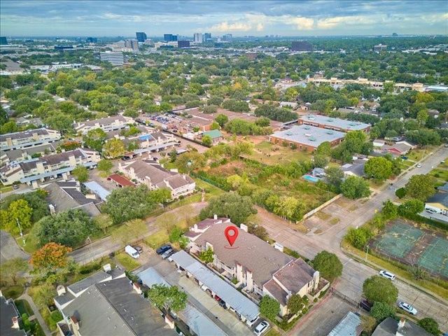 9519 Pagewood Ln 9519, Houston, TX 77063