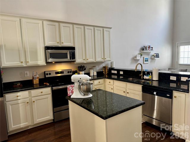 337 Rose Garden Court, Rock Hill, SC 29732