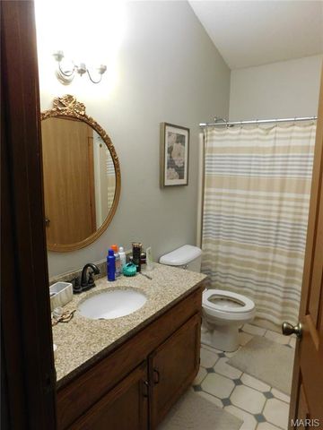 1802 Deer Run Trail, Pacific, MO 63069