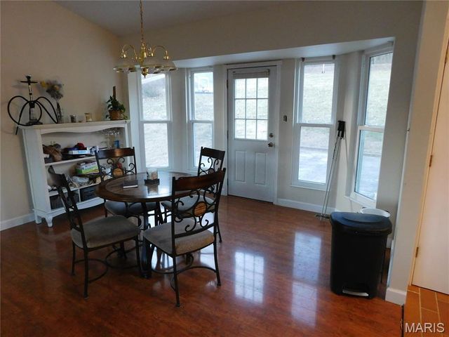 1802 Deer Run Trail, Pacific, MO 63069