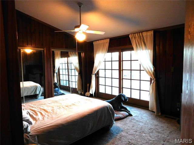 1802 Deer Run Trail, Pacific, MO 63069