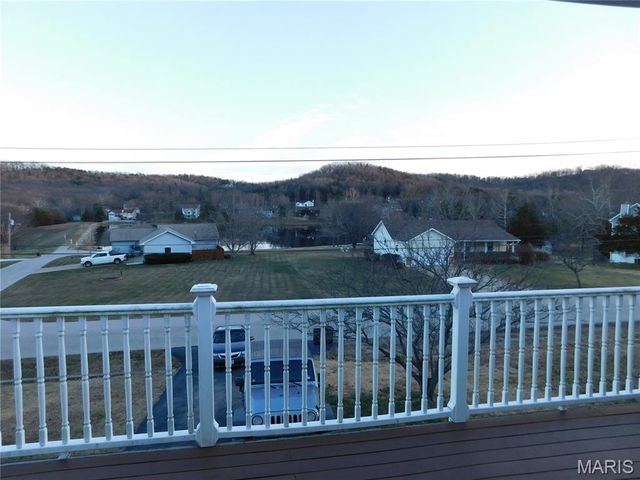 1802 Deer Run Trail, Pacific, MO 63069