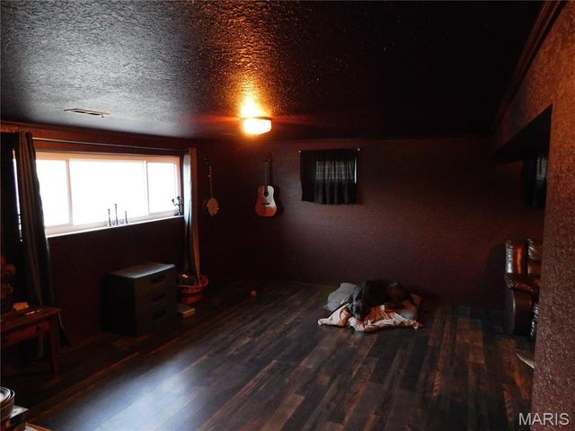 1802 Deer Run Trail, Pacific, MO 63069