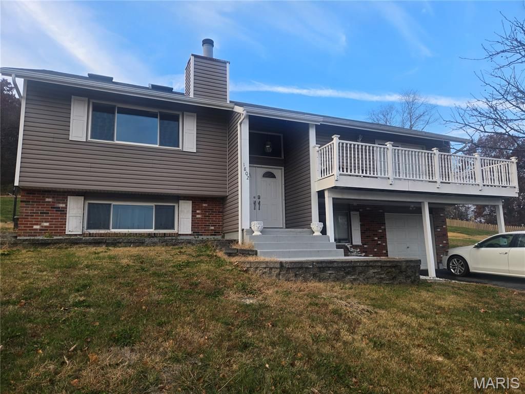 1802 Deer Run Trail, Pacific, MO 63069