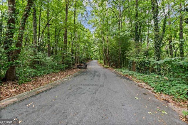 1184 Alemeda Drive, Marietta, GA 30066