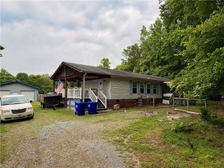 731 Ramseur Julian Road, Ramseur, NC 27316