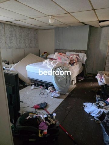 909 Water St, Brownsville, PA 15417