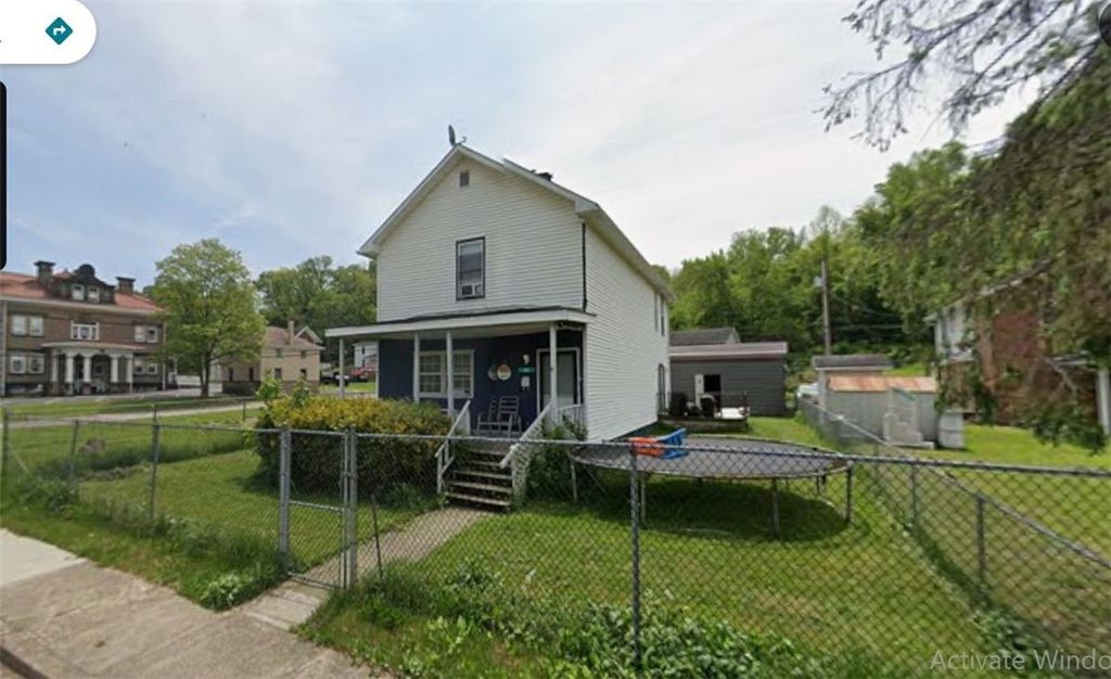 909 Water St, Brownsville, PA 15417