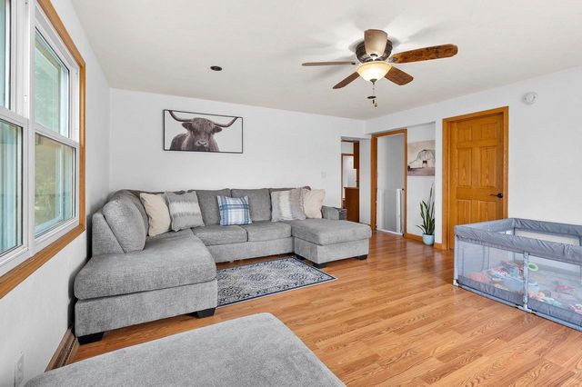 W10057 BALER ROAD, Hortonville, WI 54944