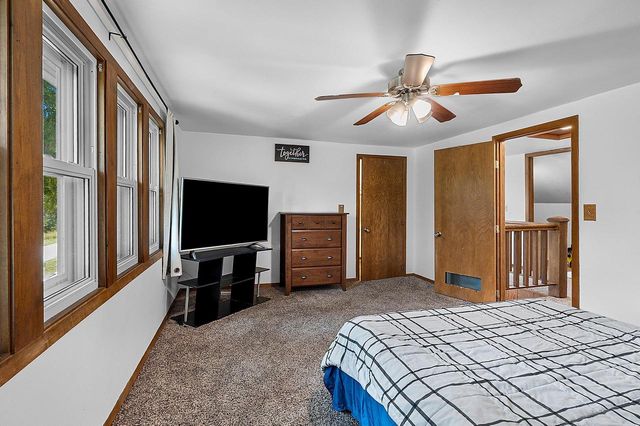 W10057 BALER ROAD, Hortonville, WI 54944