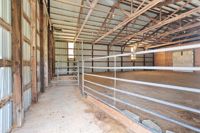 W10057 BALER ROAD, Hortonville, WI 54944
