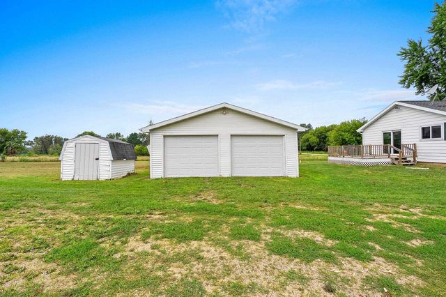 W10057 BALER ROAD, Hortonville, WI 54944