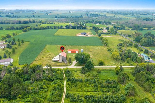 W10057 BALER ROAD, Hortonville, WI 54944