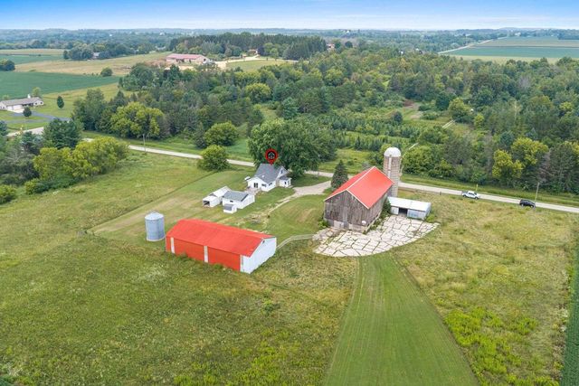W10057 BALER ROAD, Hortonville, WI 54944