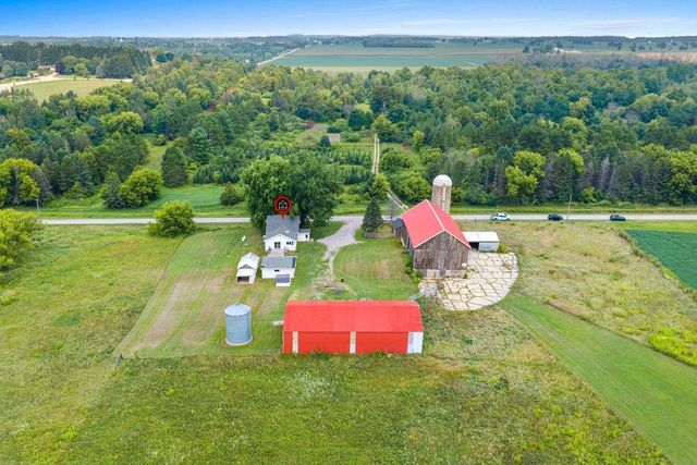 W10057 BALER ROAD, Hortonville, WI 54944