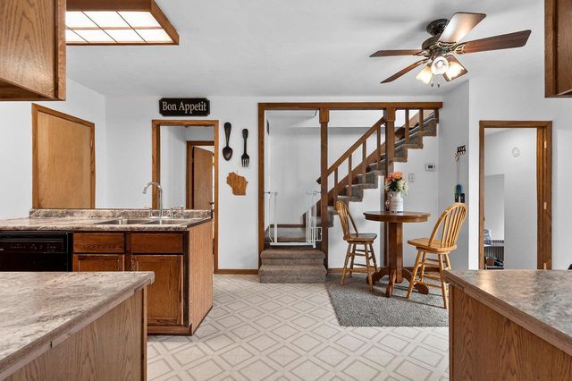 W10057 BALER ROAD, Hortonville, WI 54944