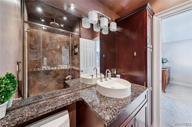 207 North Harvest Street, Amherst, NY 14221