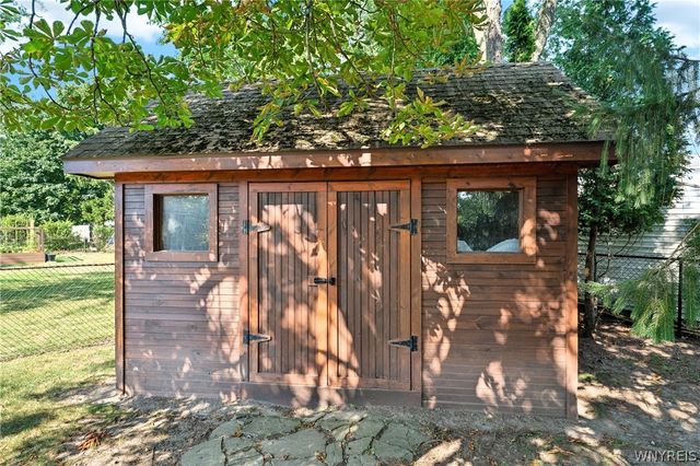 207 North Harvest Street, Amherst, NY 14221