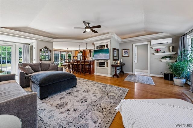 207 North Harvest Street, Amherst, NY 14221