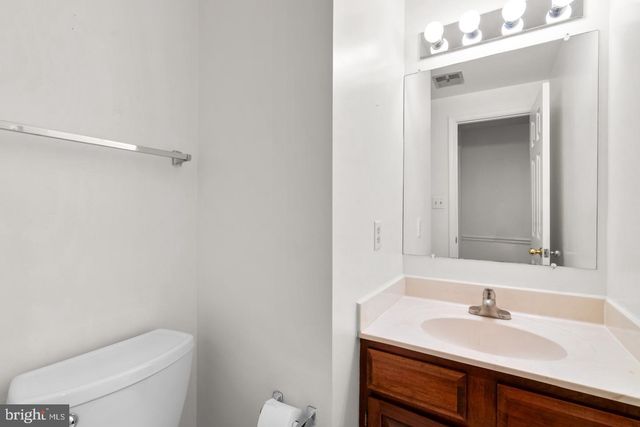 11017 CEDARWOOD DR, Rockville, MD 20852