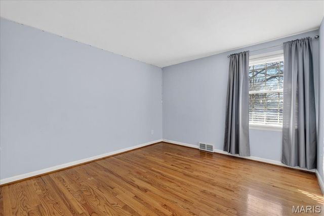 5 Clerbrook Lane, Ladue, MO 63124