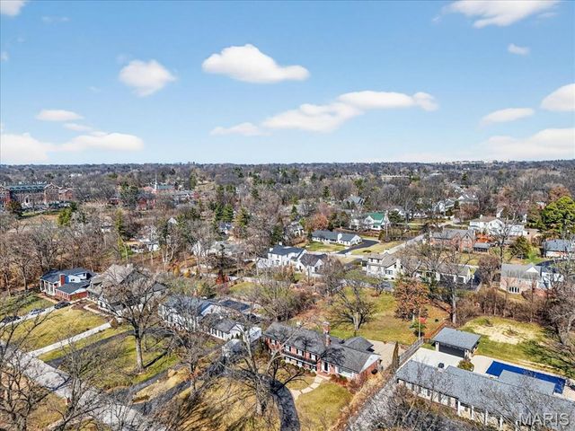 5 Clerbrook Lane, Ladue, MO 63124