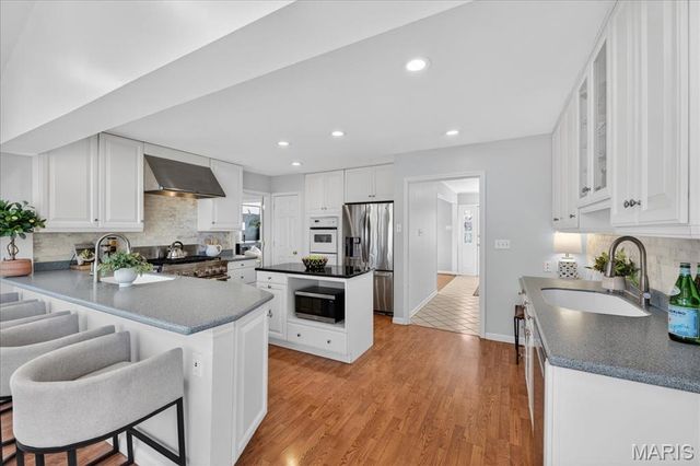 5 Clerbrook Lane, Ladue, MO 63124