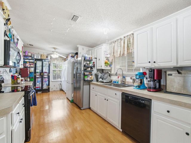 27930 LEATHERWOOD CIRCLE, Punta Gorda, FL 33950