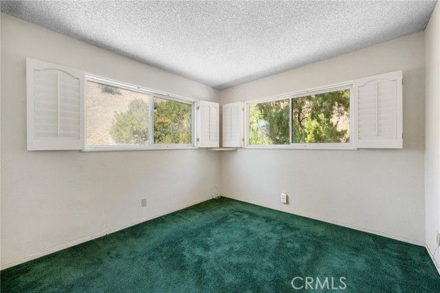 9555 Via Venezia, Burbank, CA 91504