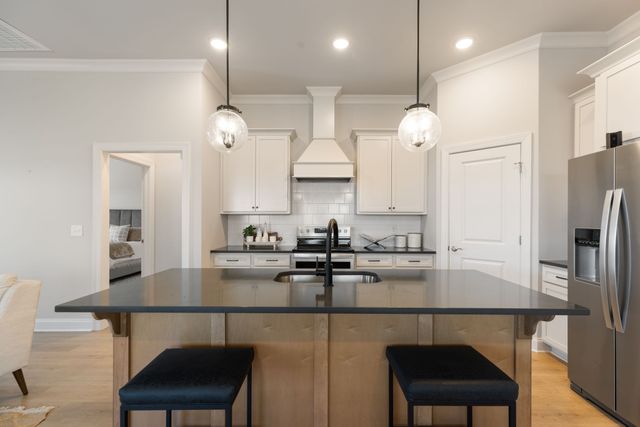 904 Chick Ct, Brentwood, TN 37027