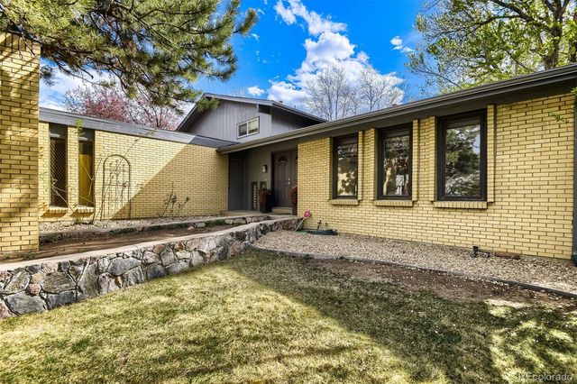 6490 S Heritage Place, Centennial, CO 80111