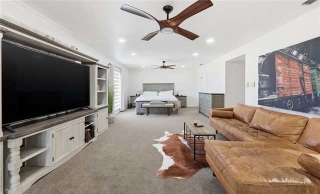 6418 Long Meadow Dr, Corpus Christi, TX 78413