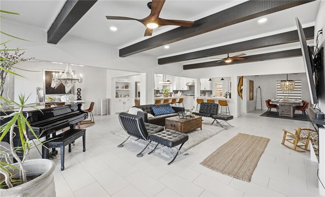 6418 Long Meadow Dr, Corpus Christi, TX 78413